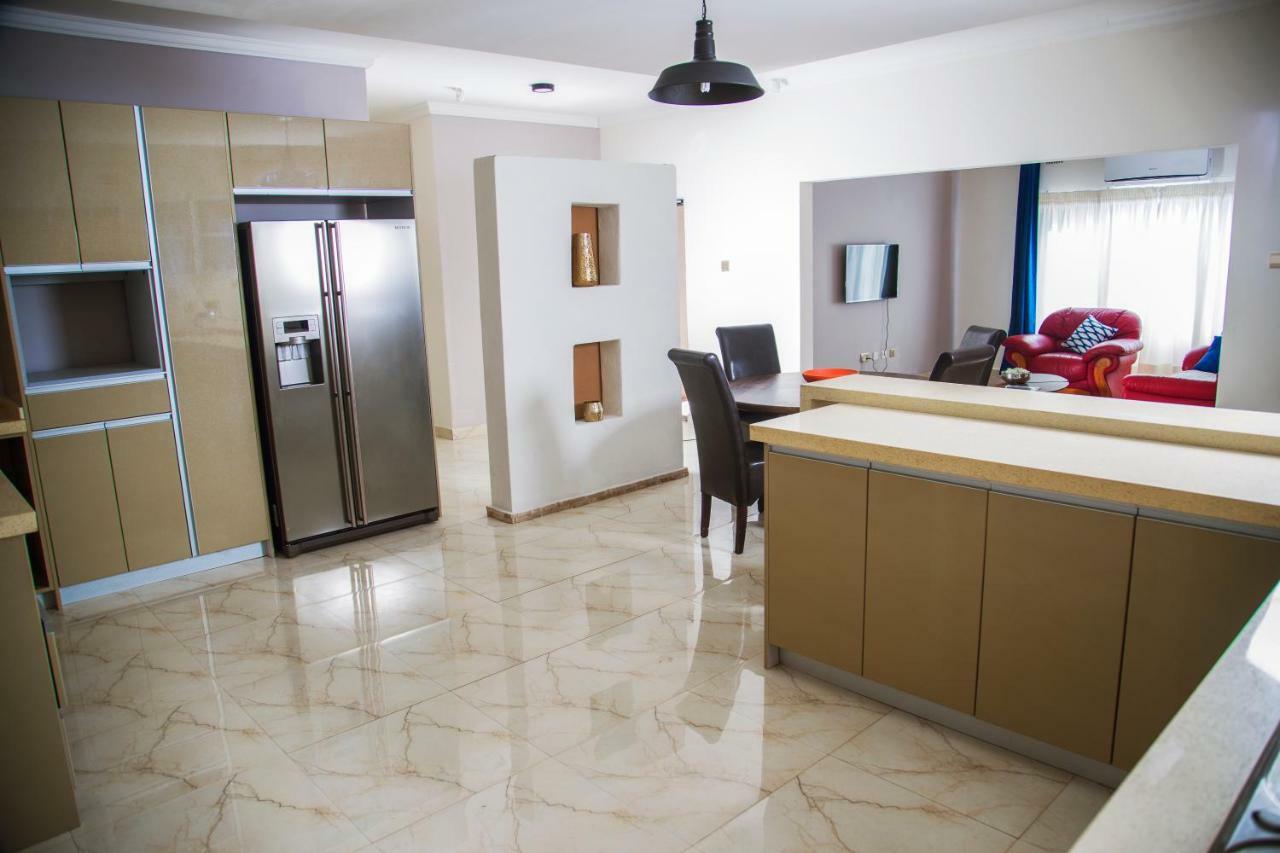 Mc Apartments Лусака Экстерьер фото